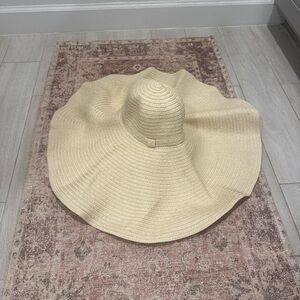 Elegant Cream Floppy Hat